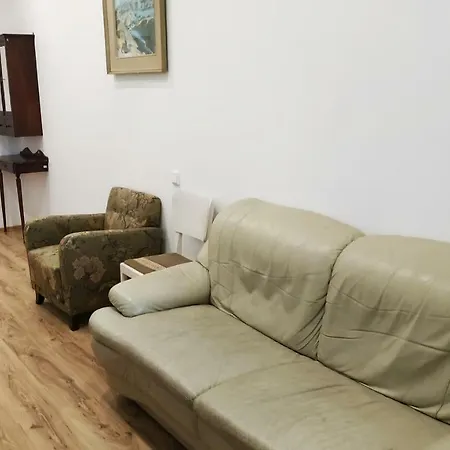 Apartment City Center Rent With Free Parking N46 Riga
